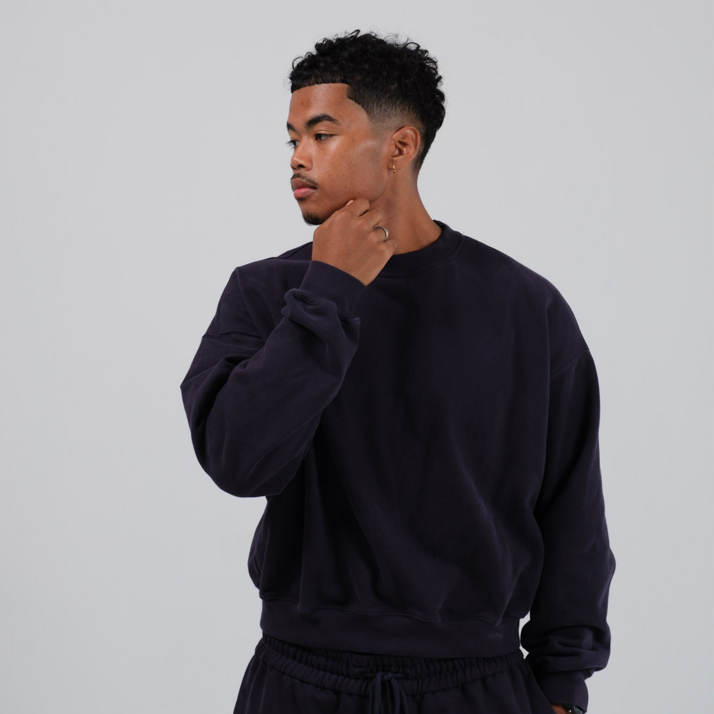 Ivy Crewneck - Navy